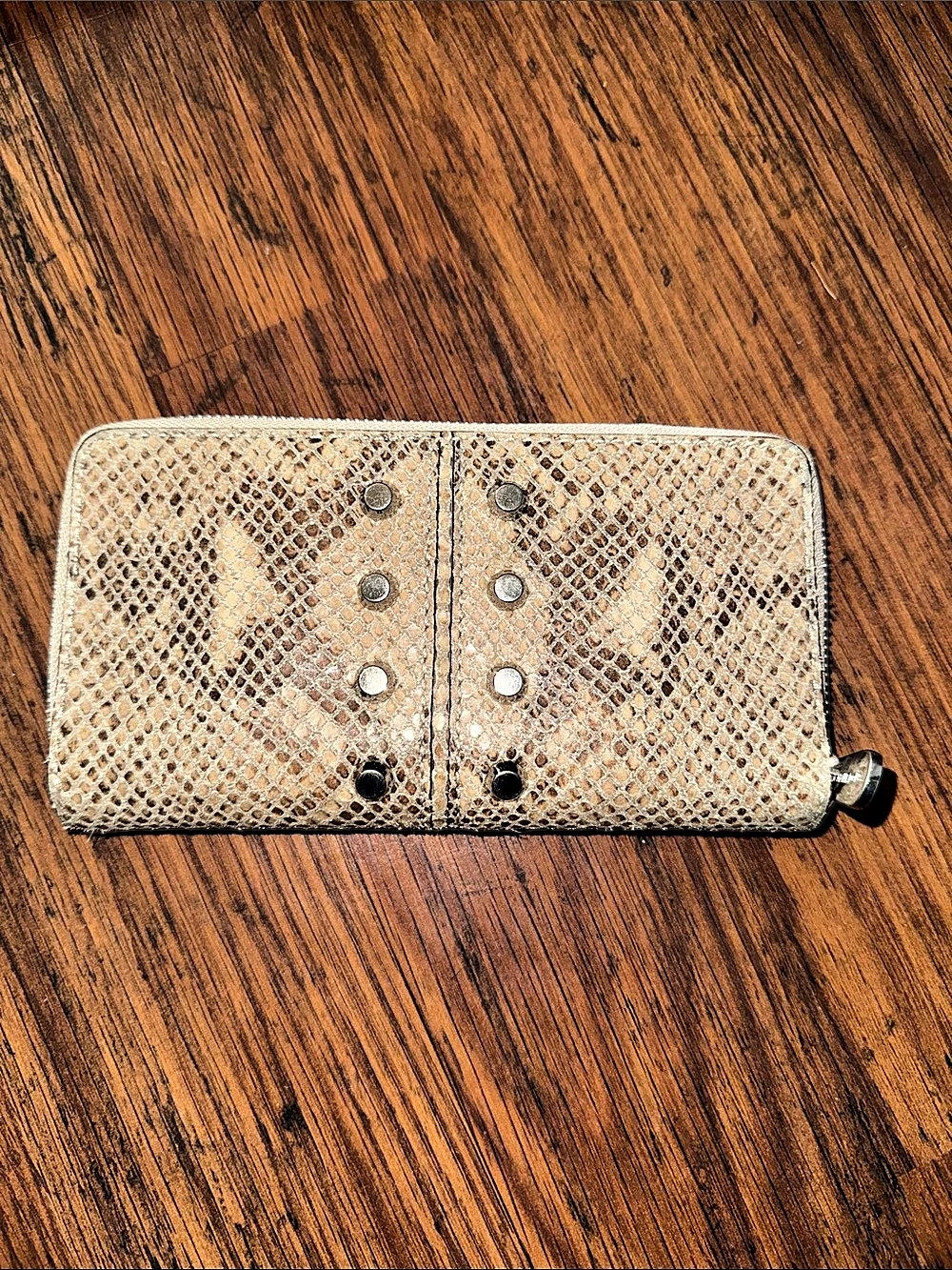 Michael Kors Bulleted Zip Around Wallet in Beige 45.B2